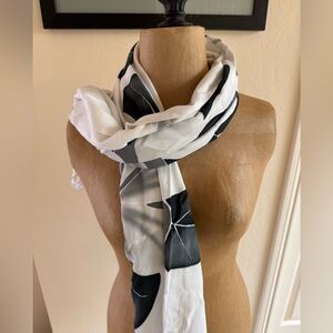 Gorgeous Extra Large Versatile Scarf, from Bali, MINT Condition